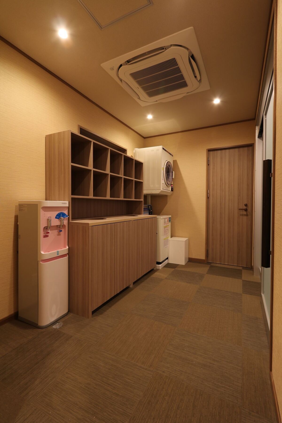 Cabin & Capsule Hotel J-Ship Osaka Namba Kültér fotó